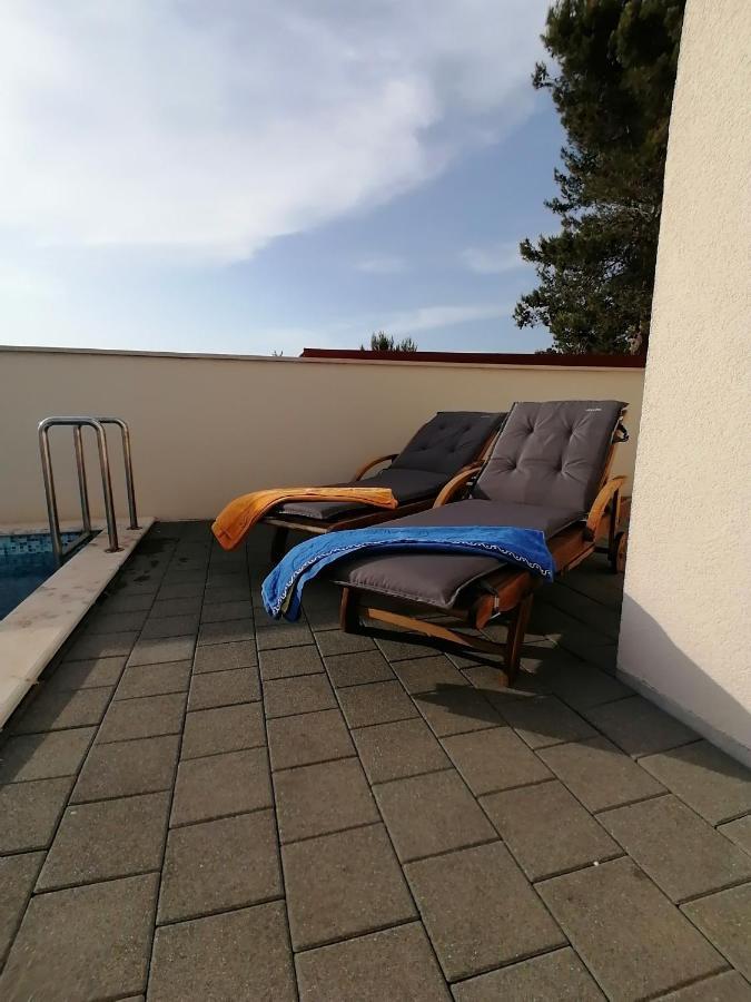 Apartment Iva Šilo Exteriér fotografie
